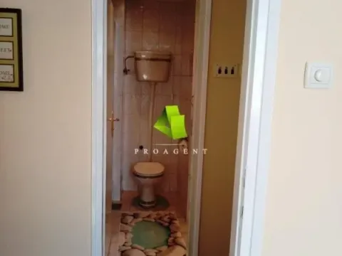 Izdavanje, dvosoban stan, 52m², Centar, Niš - image 10