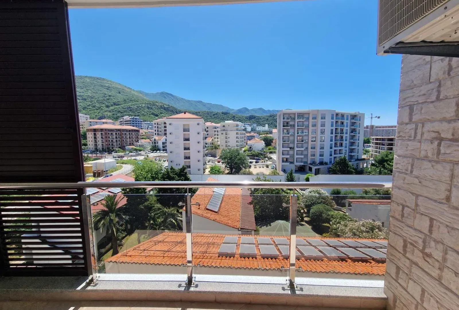 Prodaja, trosoban stan, 94m², Bečići, Budva