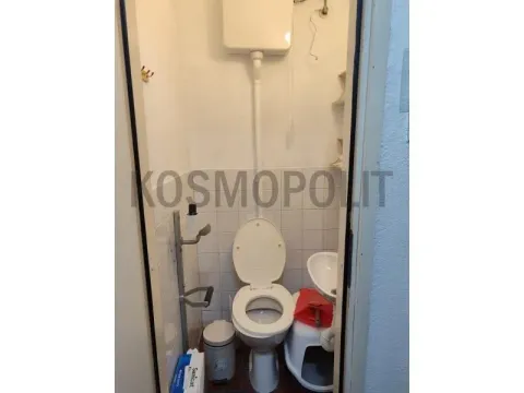 Prodaja, trosoban stan, 103m², Stari Grad, Beograd - image 17