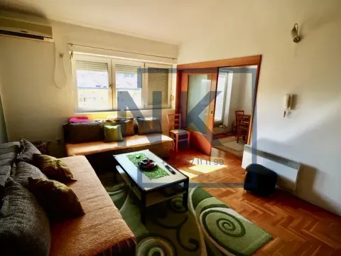 Prodaja, dvosoban stan, 92m², Stari Aerodrom, Podgorica - image 2