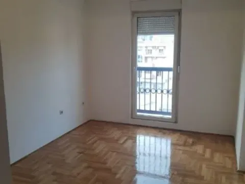 Sale, one bedroom apartment, 56m², Podgorica, Crna Gora - image 3