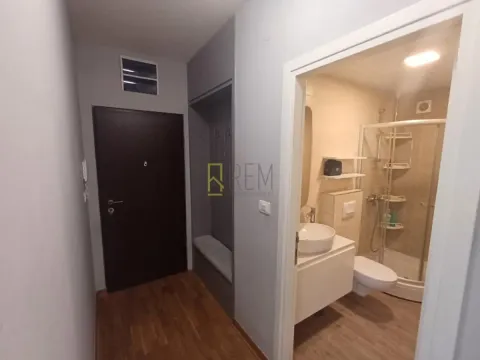 Prodaja, trosoban stan, 101m², City Kej, Podgorica - image 19