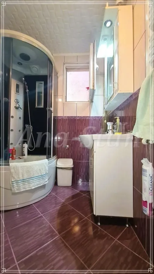 Sale, house, 181m², Kaludjerica, Grocka