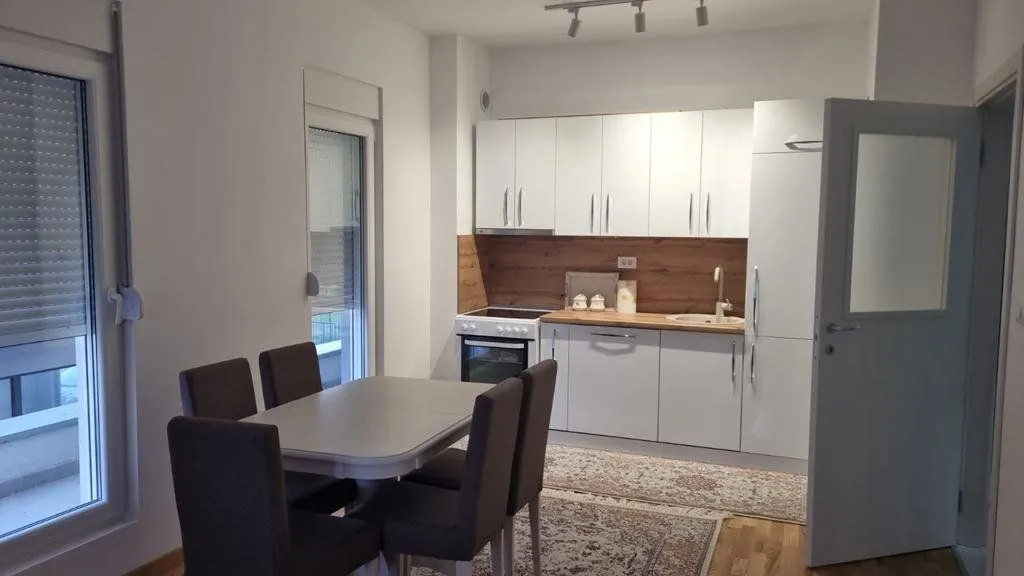 Rent, one bedroom apartment, 48m², Stari Aerodrom, Podgorica