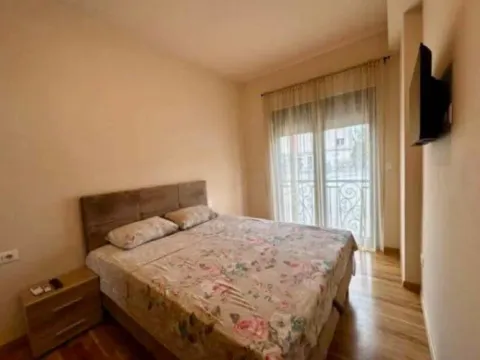 Izdavanje, dvosoban stan, 80m², Preko Morače, Podgorica - image 9