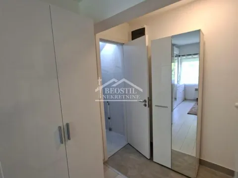 Rent, one bedroom apartment, 40m², Skojevsko Naselje, Beograd - image 9
