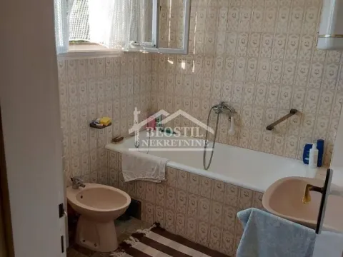 Sale, house, 412m², Jugovo, Smederevo - image 2