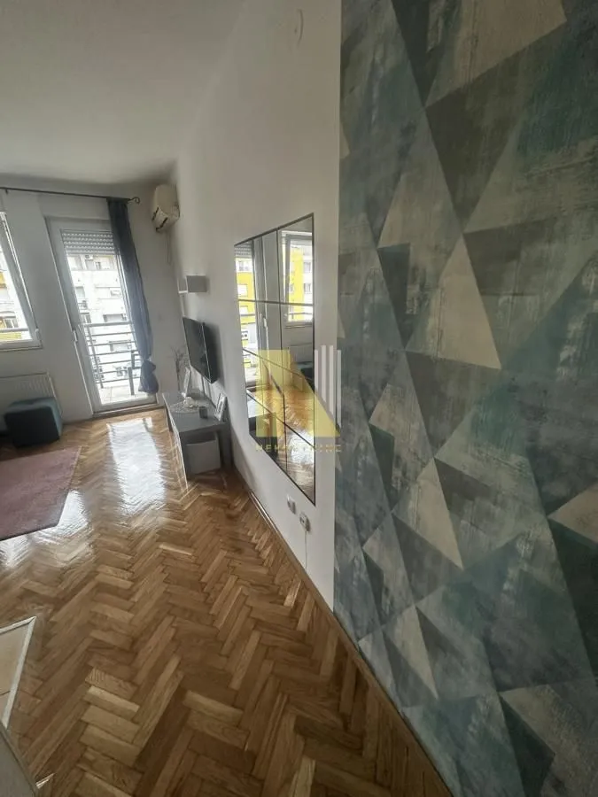 Prodaja, garsonjera, 25m², Nova Detelinara, Novi Sad Sve Podlokacije