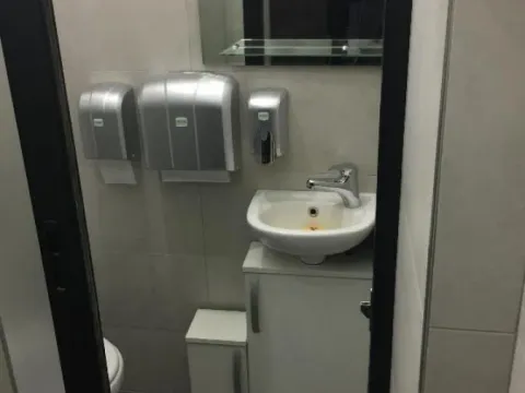 Izdavanje, poslovni prostor, 50m², Stari Grad, Beograd - image 12