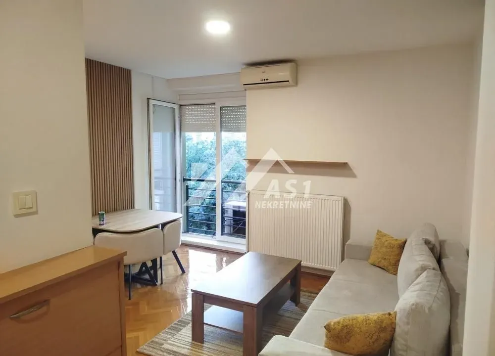 Rent, apartment, 25m², Grbavica, Novi Sad Sve Podlokacije