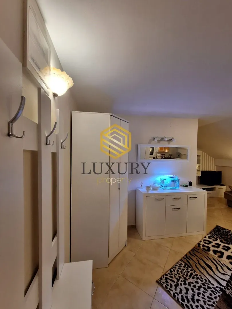 Izdavanje, dvosoban stan, 70m², Donja Gorica, Podgorica