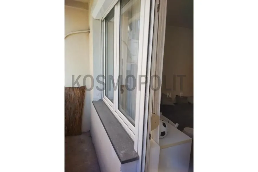 Sale, three bedroom apartment, 69m², Vračar Sve Podlokacije, Beograd
