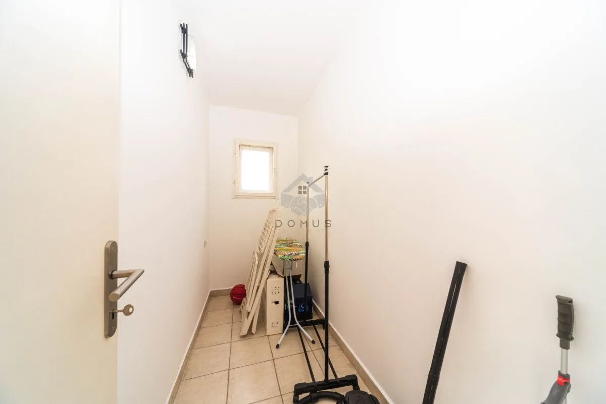 Rent, two bedroom apartment, 108m², Stari Aerodrom, Podgorica