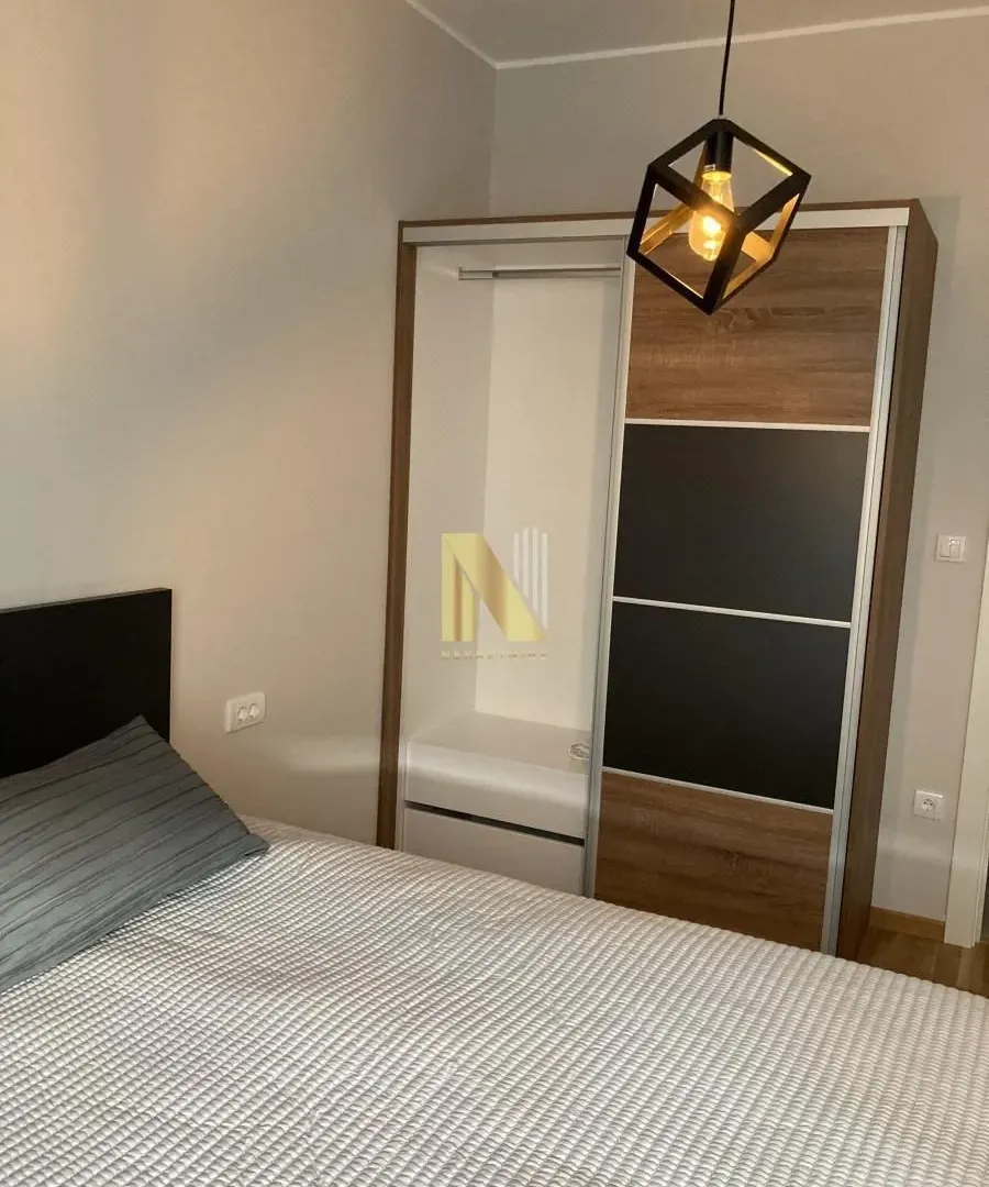 Izdavanje, trosoban stan, 57m², Kej, Novi Sad Sve Podlokacije