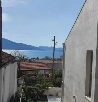 Prodaja, kuća, 120m², Tivat, Crna Gora - image 1
