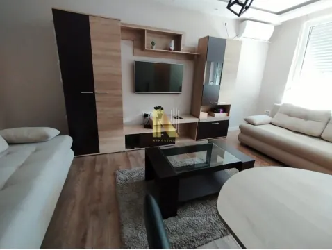 Izdavanje, garsonjera, 26m², Detelinara, Novi Sad Sve Podlokacije - image 1