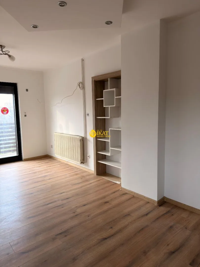 Prodaja, trosoban stan, 111m², Palilula Sve Podlokacije, Beograd