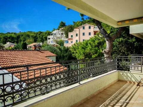 Sale, two bedroom apartment, 84m², Petrovac, Budva - image 6