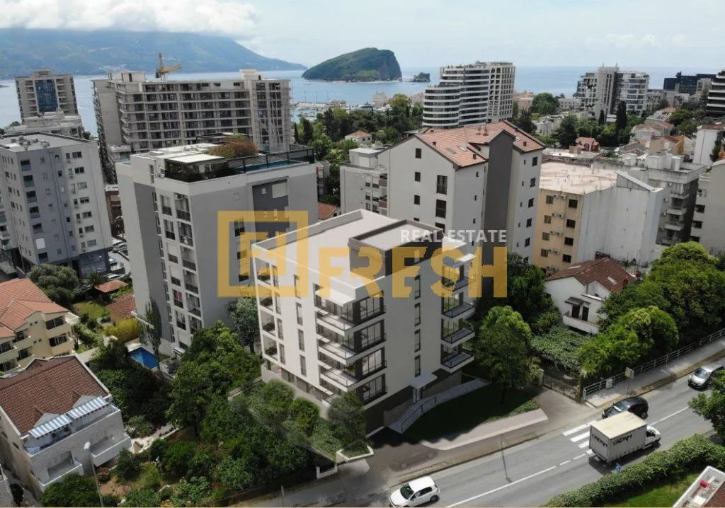 Sale, two bedroom apartment, 63m², Centar, Budva
