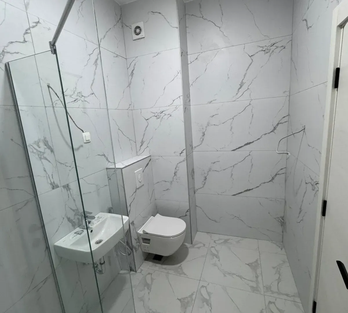 Rent, office space, 278m², Stari Aerodrom, Podgorica