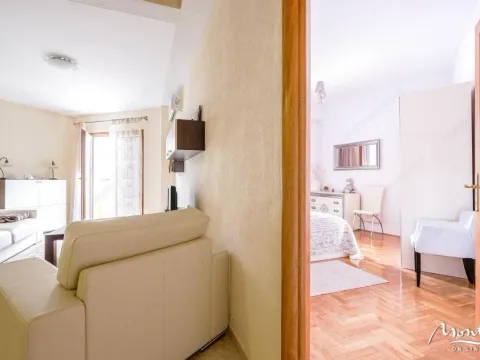 Sale, four bedroom apartment, 158m², Igalo, Herceg Novi - image 29
