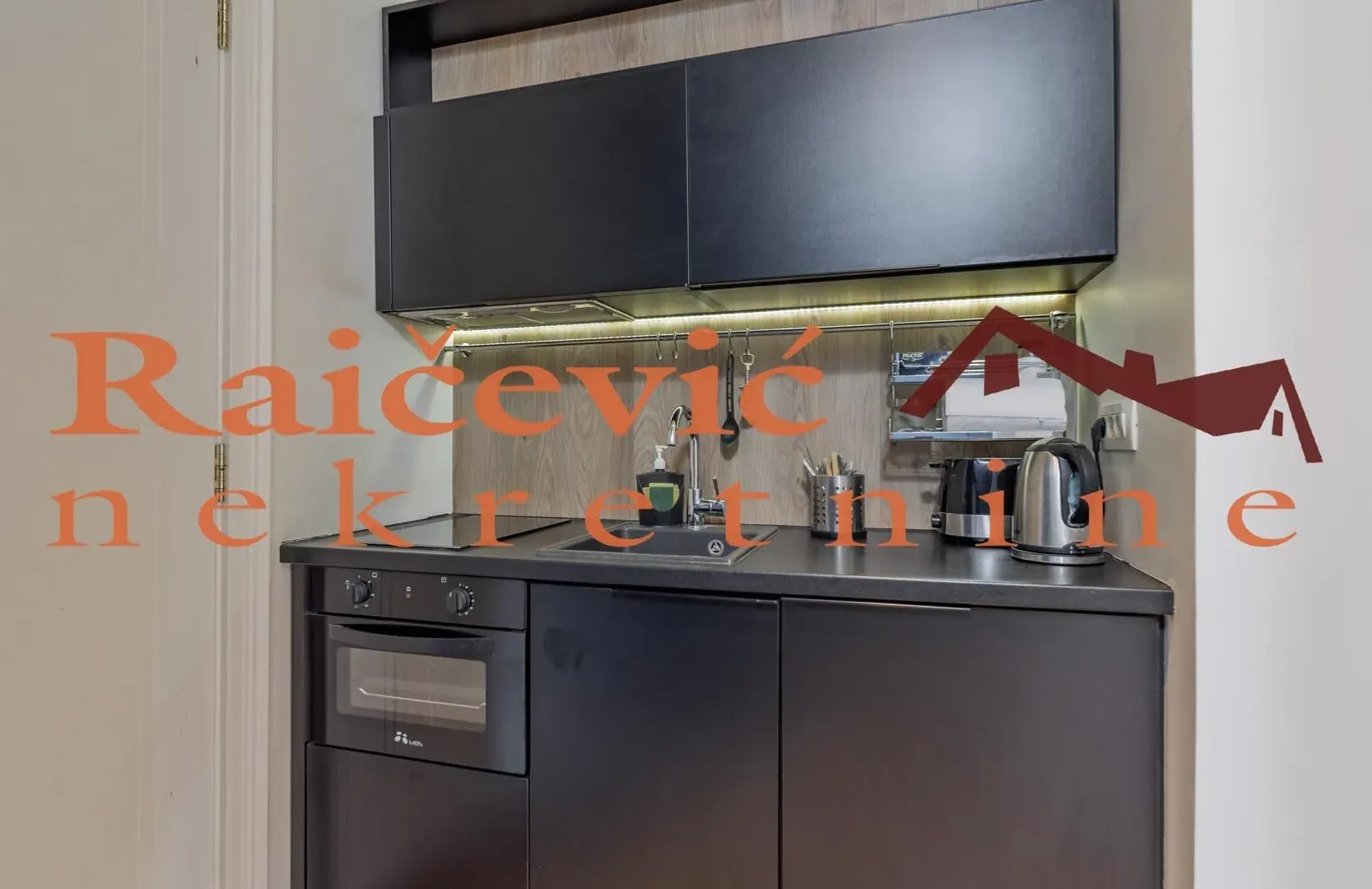 Prodaja, trosoban stan, 73m², Stari Grad, Beograd