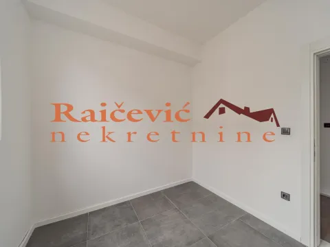 Prodaja, poslovni prostor, 72m², Olimp, Zvezdara Sve Podlokacije - image 15