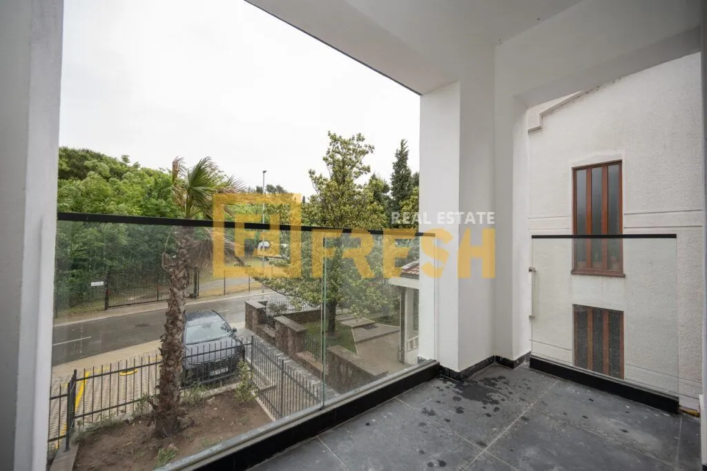 Prodaja, trosoban stan, 111m², Zagorič, Podgorica