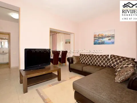 Sale, two bedroom apartment, 92m², Baošići, Herceg Novi