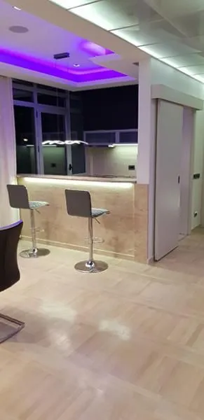 Rent, four bedroom apartment, 148m², Savski Venac, Beograd