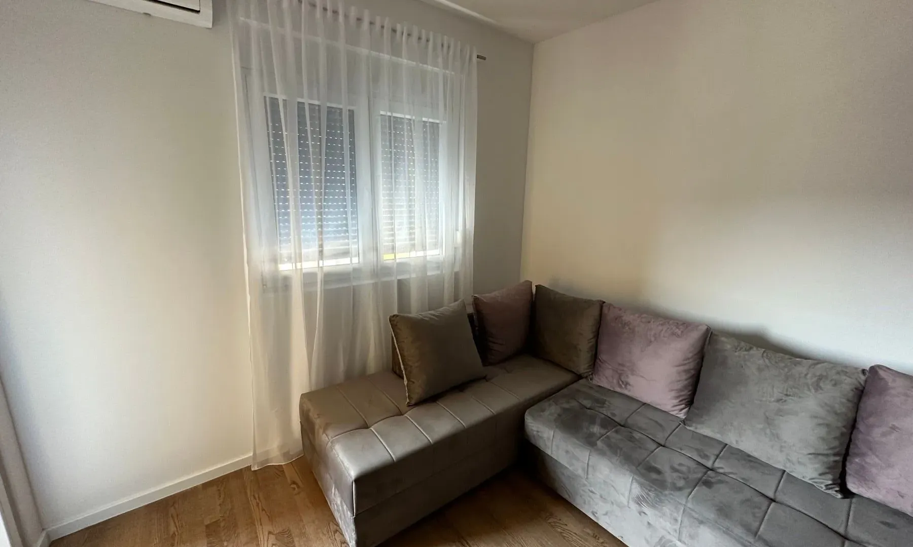 Izdavanje, jednosoban stan, 44m², Zabjelo, Podgorica