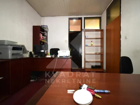 Izdavanje, poslovni prostor, 56m², Kruševac, Podgorica - image 5