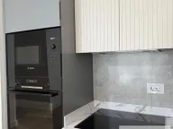 Izdavanje, trosoban stan, 72m², Savski Venac, Beograd - image 4