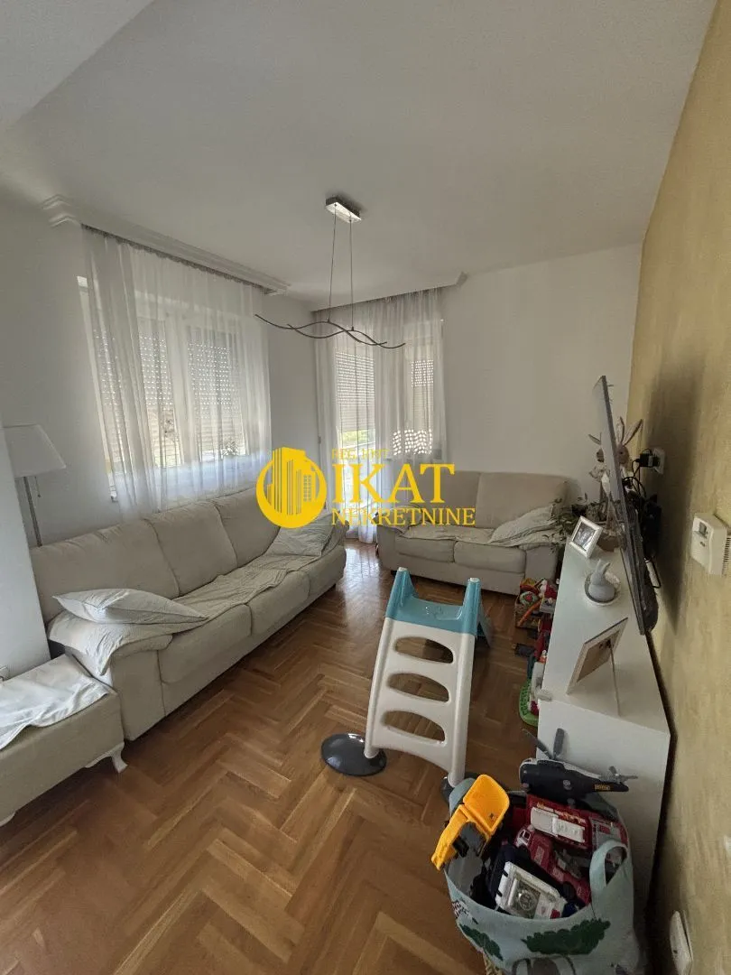Sale, three bedroom apartment, 69m², Zvezdara Sve Podlokacije, Beograd