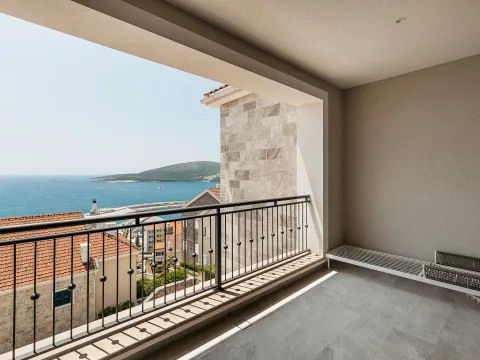 Prodaja, jednosoban stan, 77m², Luštica Bay, Tivat - image 8