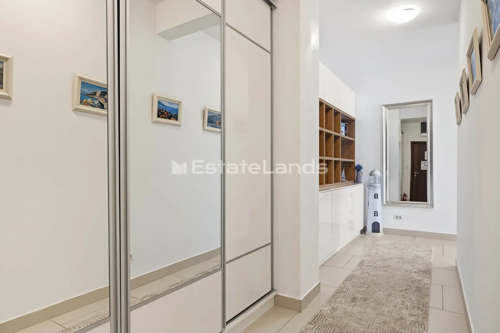 Prodaja, dvosoban stan, 96m², Morinj, Kotor