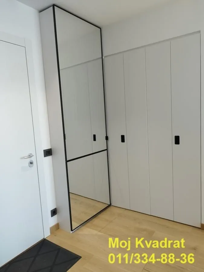 Izdavanje, trosoban stan, 92m², Stari Grad, Beograd