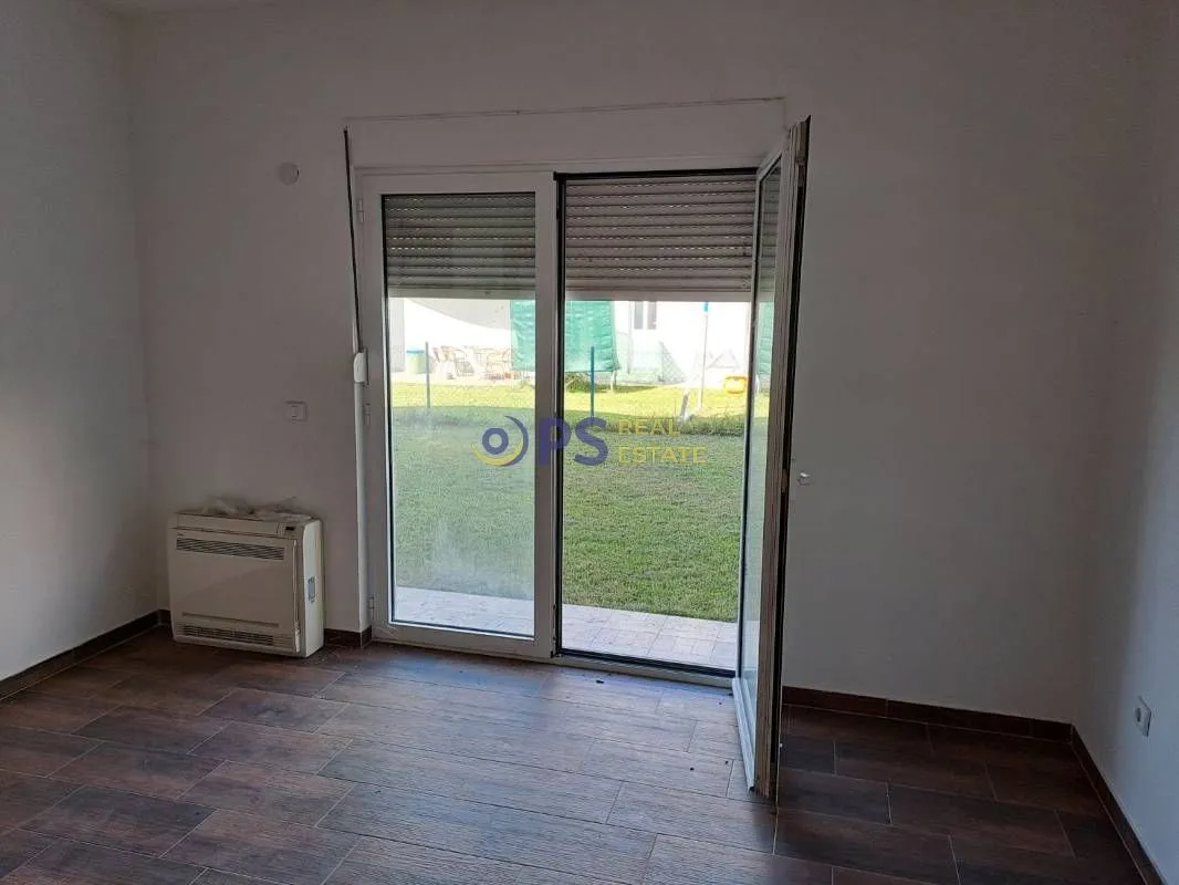 Sale, house, 300m², Bar, Crna Gora