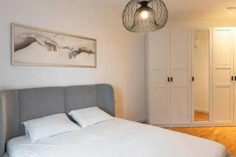 Rent, two bedroom apartment, 80m², Bečići, Budva - image 17