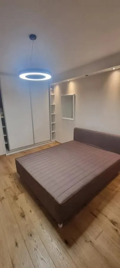 Rent, two bedroom apartment, 83m², Kotor, Crna Gora