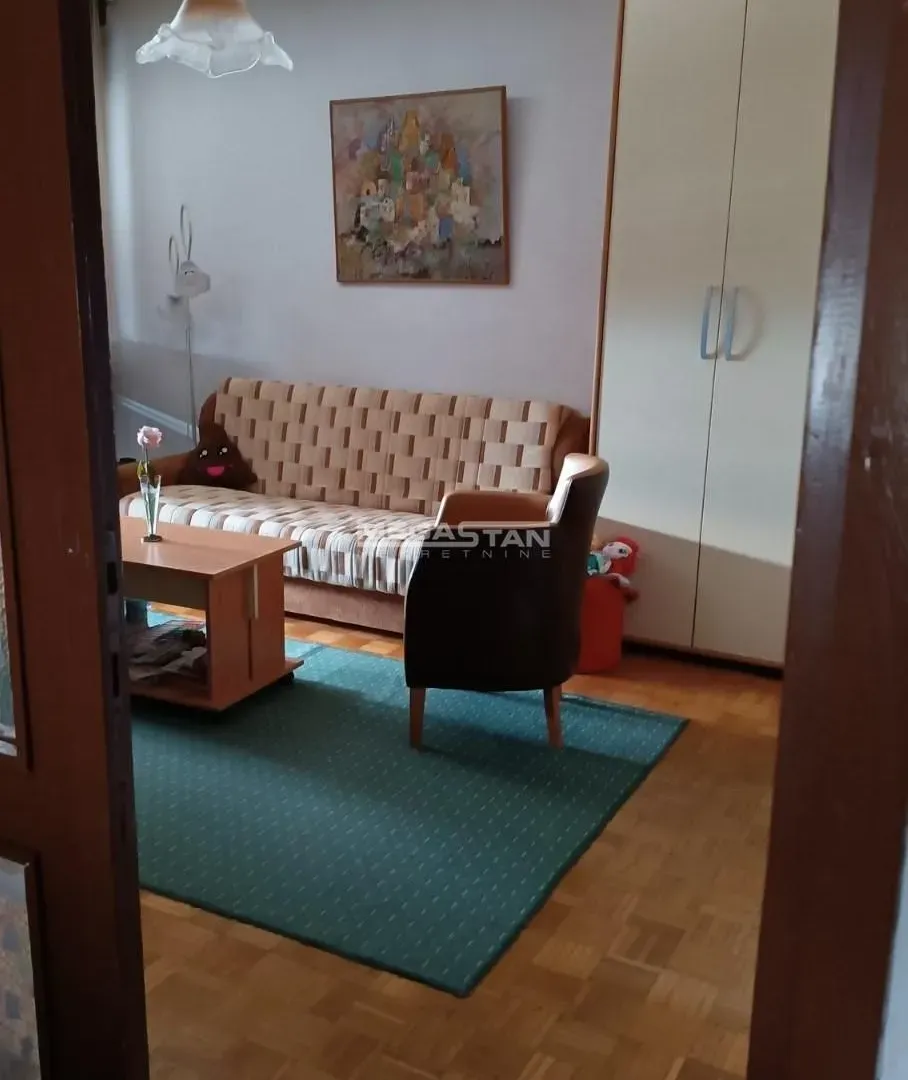 Sale, three bedroom apartment, 73m², Vidikovački venac, Rakovica