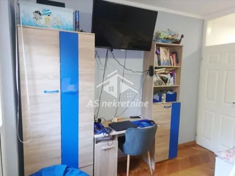 Izdavanje, trosoban stan, 90m², Novi Beograd Sve Podlokacije, Beograd - image 12