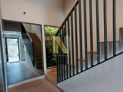 Rent, office space, 61m², Adamovićevo Naselje, Novi Sad Sve Podlokacije - image 16