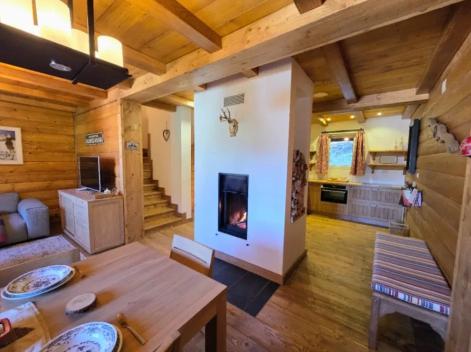 Sale, house, 160m², Centar, Žabljak
