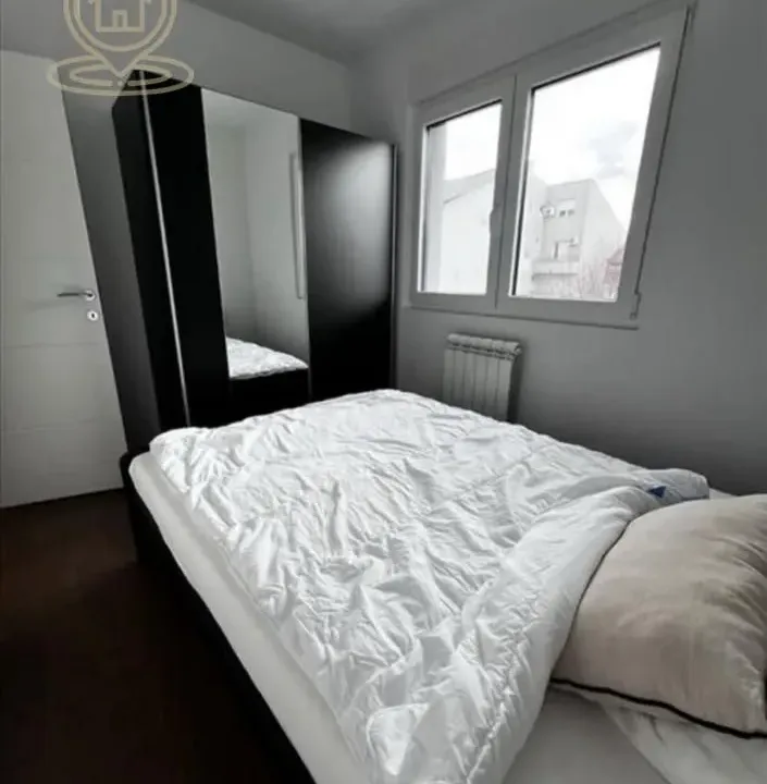 Izdavanje, dvosoban stan, 40m², Lekino Brdo, Voždovac Sve Podlokacije