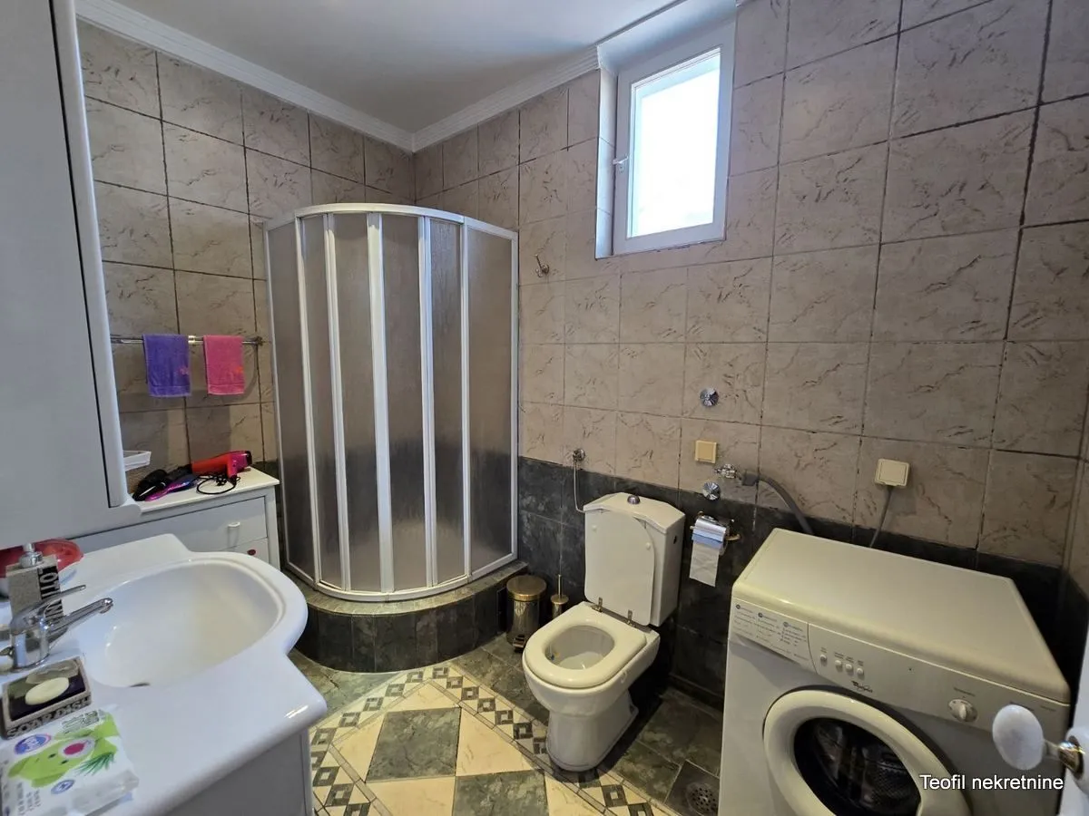 Sale, apartment, 245m², Banovo Brdo, Beograd