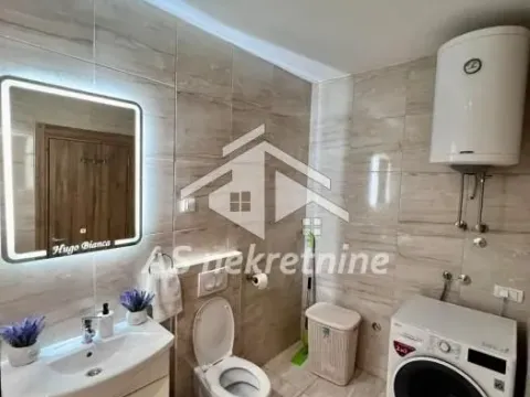 Rent, three bedroom apartment, 115m², Zeleni Venac, Beograd - image 24