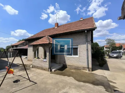 Prodaja, kuća, 250m², Ćuprija, Srbija - image 6