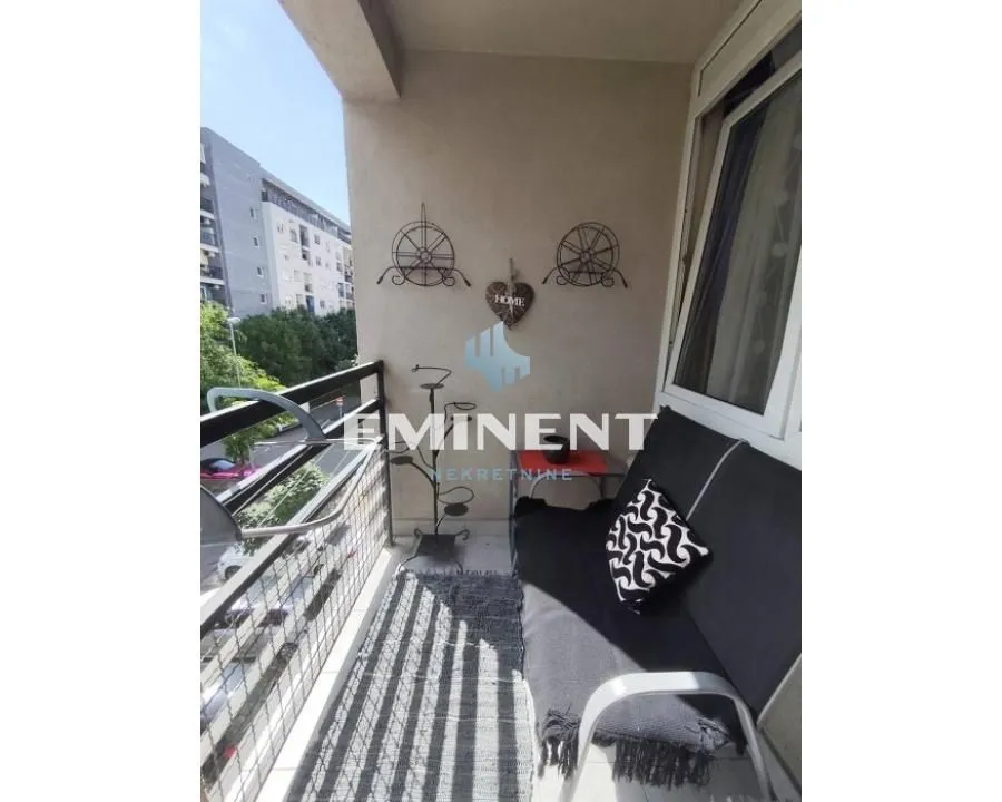 Rent, three bedroom apartment, 58m², Novi Beograd Blok 72, Novi Beograd Sve Podlokacije