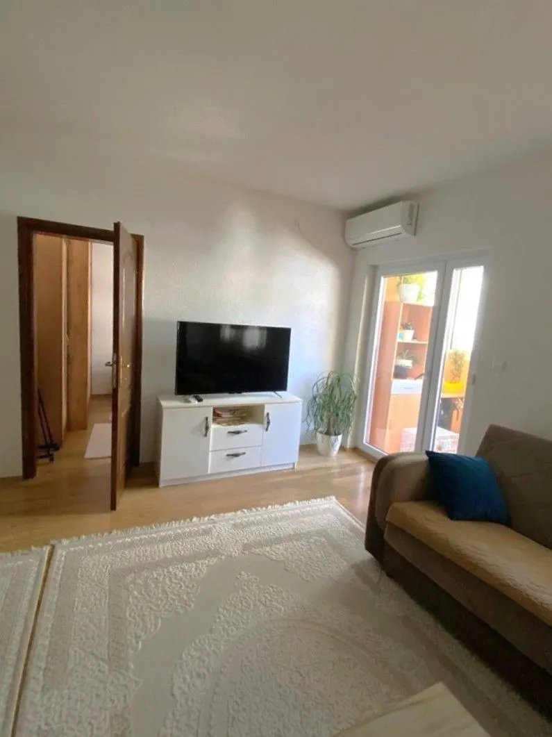 Prodaja, jednosoban stan, 58m², Ilino, Bar